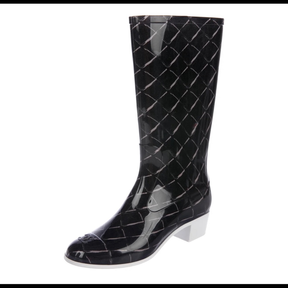 Chanel Cap-Toe CC Rainboots